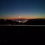 Sunset View New *