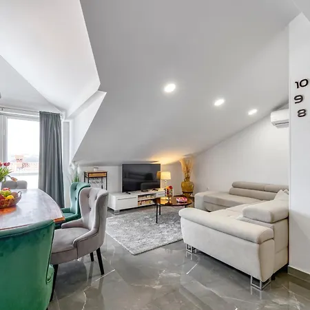 Sunset View New Апартаменты