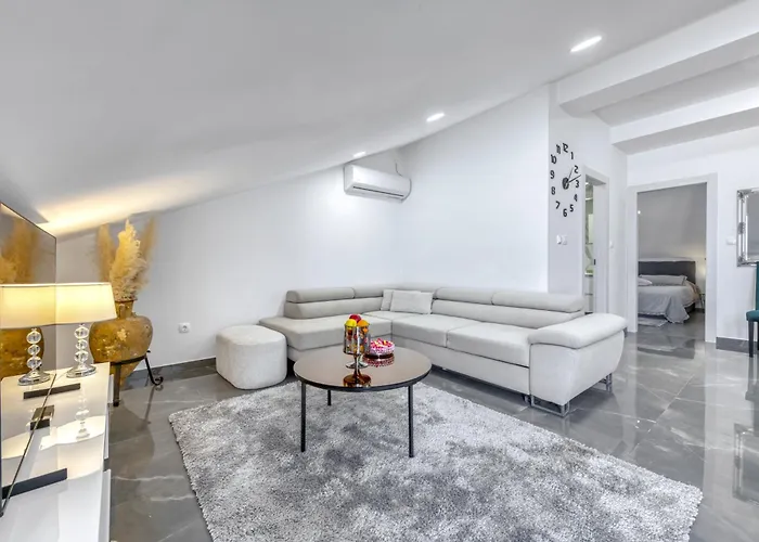 Daire Sunset View New *